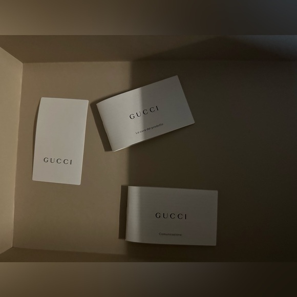 Gucci Green Box with Tan Pouch - Picture 10 of 10